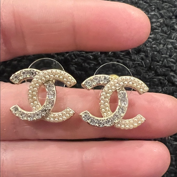 CHANEL Gold and Silver CC Earrings - Picture 7 of 11